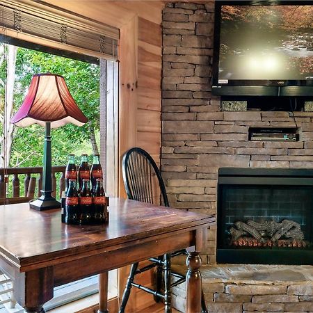 Summer Sale! Pool, Sauna, View, Hottub, Game Sevierville Exterior foto