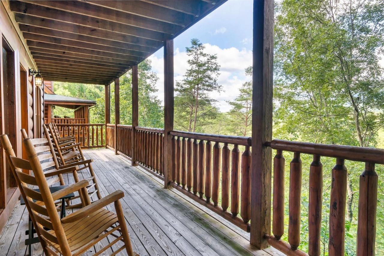 Summer Sale! Pool, Sauna, View, Hottub, Game Sevierville Exterior foto