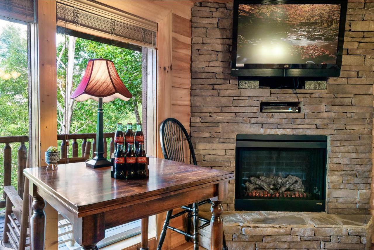Summer Sale! Pool, Sauna, View, Hottub, Game Sevierville Exterior foto